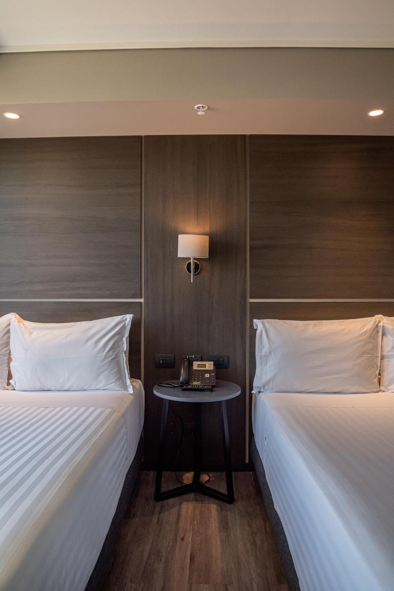 Ola Santiago Providencia, Tapestry Collection By Hilton Hotel Ngoại thất bức ảnh